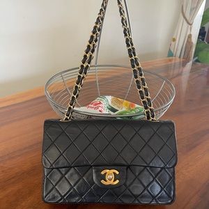 CHANEL Double Flap Black Color Lamskin Vintage 24k Gold hardware Small Used